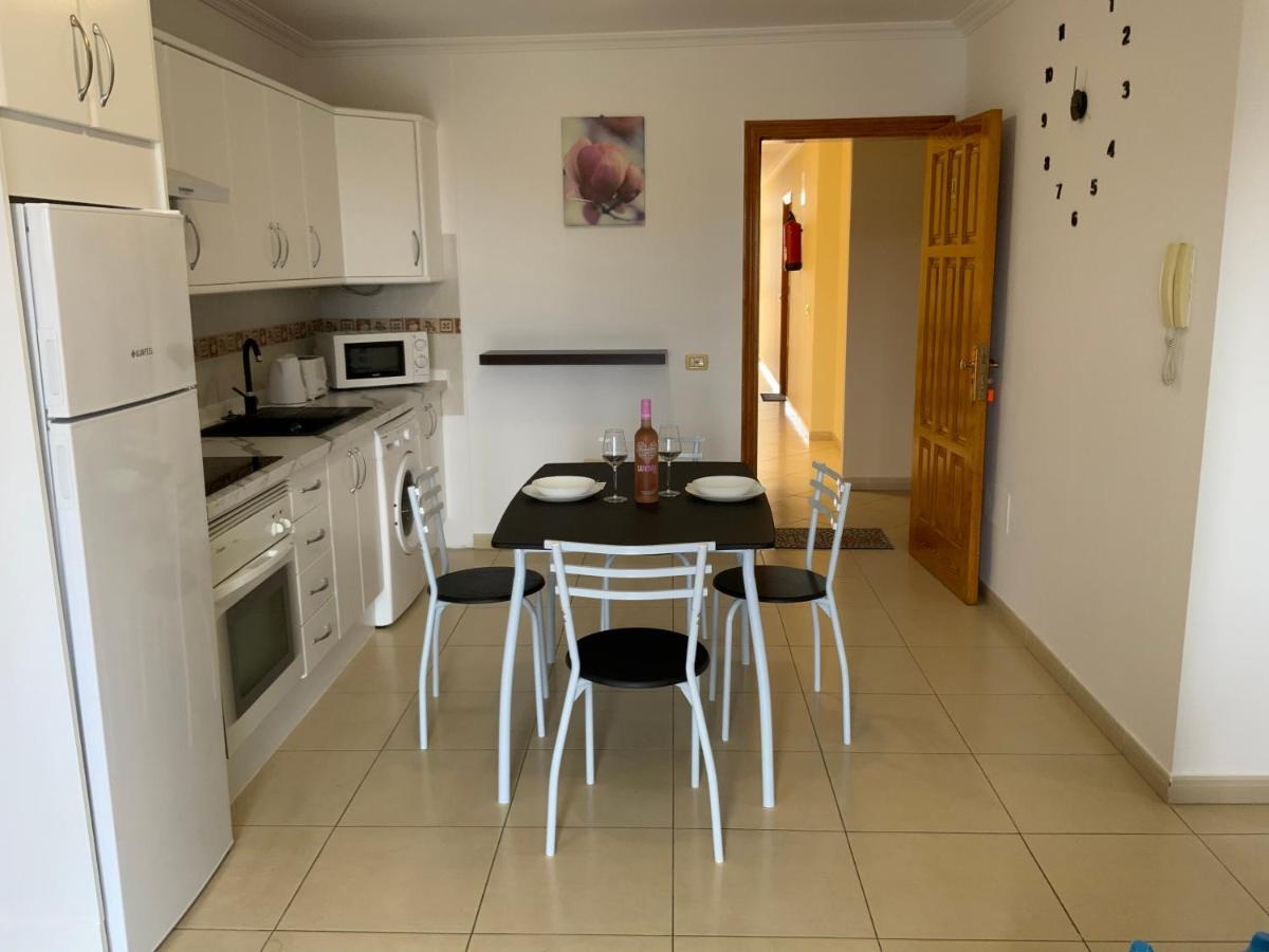 Brunella'S Apartment - Beach View Σαν Μιγκέλ ντε Αμπόνα Εξωτερικό φωτογραφία